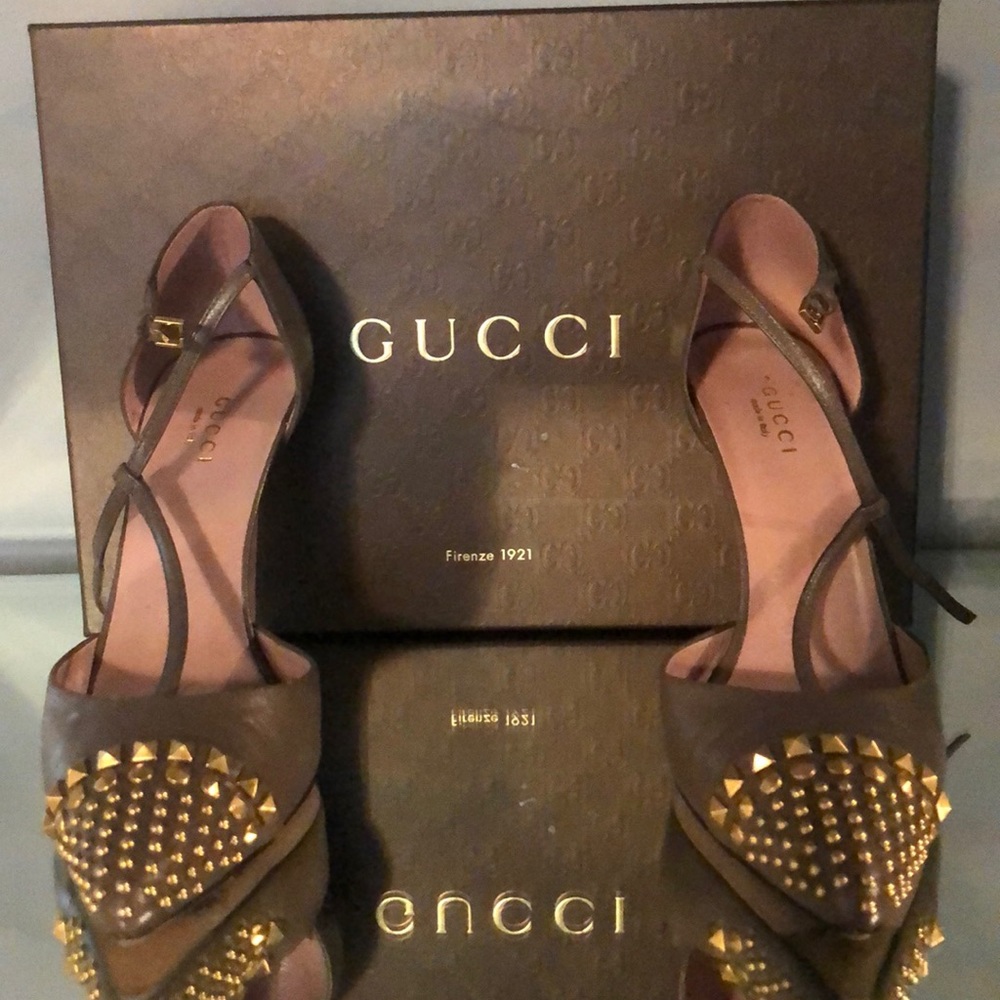 Vintage Gucci heels